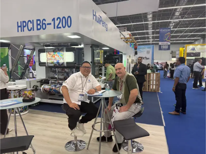 HuiPeng Menampilkan Inovasi dan Kekuatan di Expo Guadalajara 2026, Memperkuat Kemitraan Global
